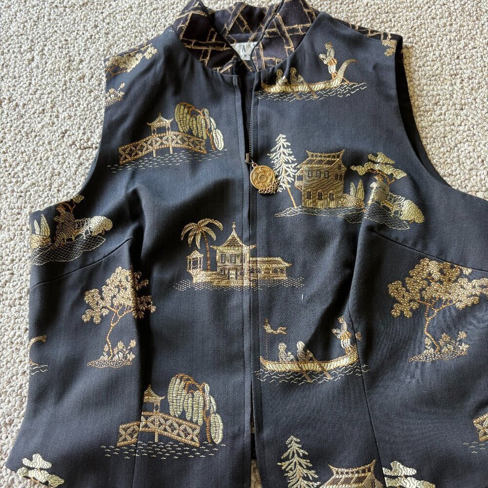 Vintage TAPP New York Vest | S/M | Black Gold Embroidered | Asian Inspired | USA - Picture 2 of 13